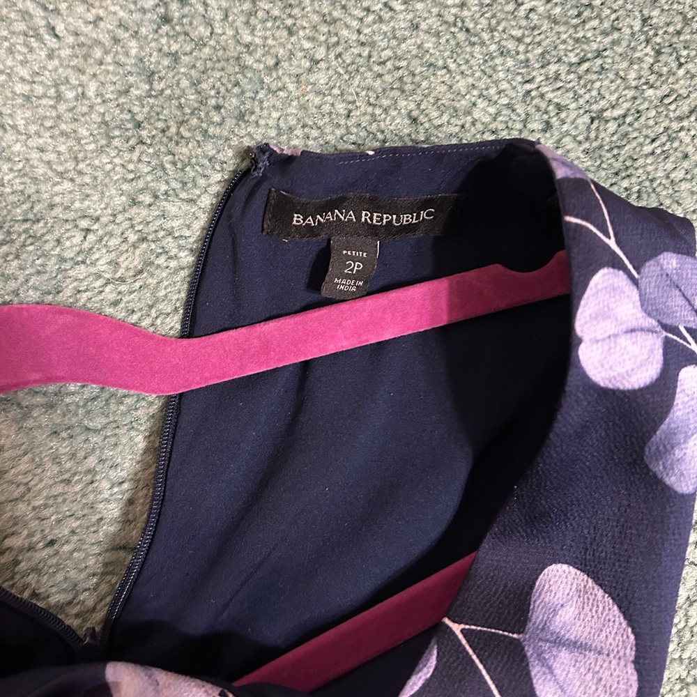 Floral Banana Republic Dress - Picture 4 of 5